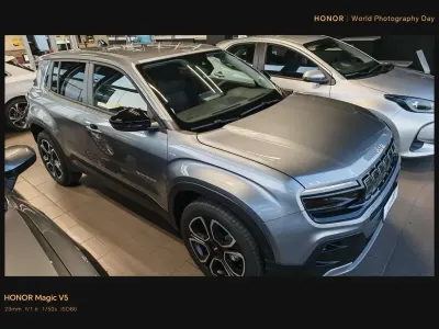 Uusi Jeep Avenger Summit 101 HP (74 kW) 2025 Musta Katumaasturi