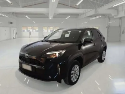 Usata Toyota Yaris Cross Business Edition 92 CV (67 kW) 2023 Nero SUV