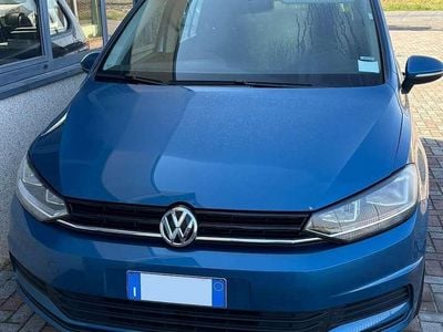 Usata VW Touran 110 CV (80 kW) 2016 Blu/azzurro Monovolume