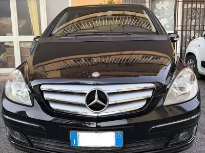 Usata Mercedes B200