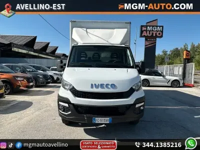 Usata Iveco Daily 145 CV (106 kW) 2016 Bianco