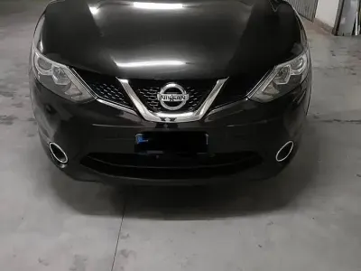 Usata Nissan Qashqai 115 CV (84 kW) 2016 Nero SUV