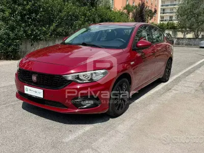Usata Fiat Tipo Opening Edition 95 CV (69 kW) 2016 Rosso Berlina