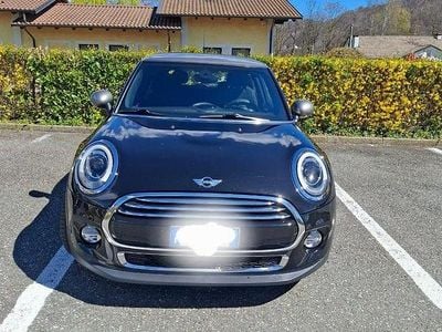 Usata Mini Cooper Seven 2017 Nero Utilitaria