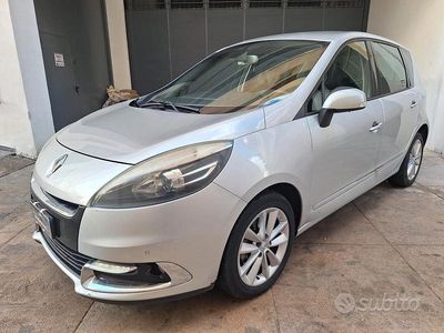 Grigio Usata 2013 Renault Scénic III XMOD Monovolume | 5700 € (Cara)