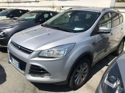 Usata Ford Kuga Titanium 150 CV (110 kW) 2016 Argento SUV