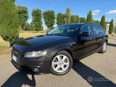 Usado Audi A4 Ambiente 136 CV (100 kW) 2011 Gris Familiar