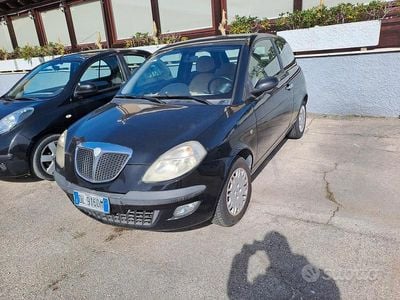 Usata Lancia Ypsilon 69 CV (50 kW) 2006 Nero Utilitaria