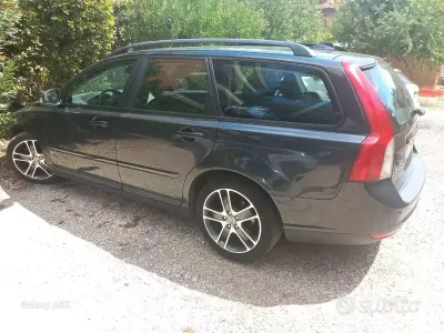 Usata Volvo V50