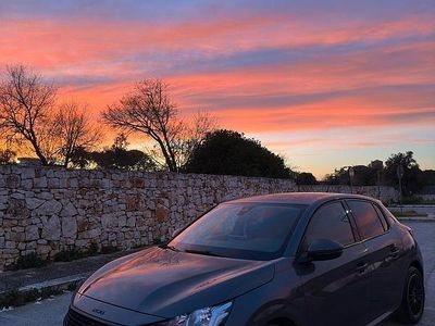 Usata Peugeot 208 Allure 102 CV (75 kW) 2020 Grigio Utilitaria