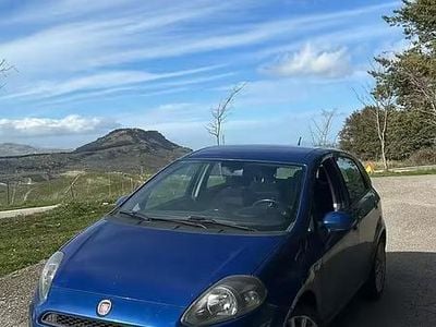 Usata Fiat Punto Sport 75 CV (55 kW) 2013 Blu Utilitaria
