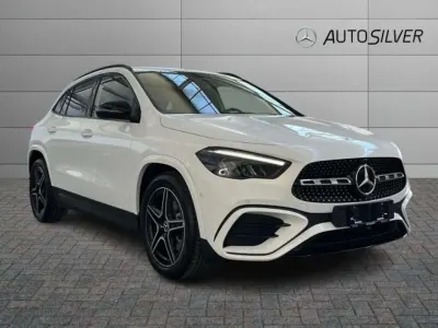 Nuova Mercedes GLA200 Advanced Plus 150 CV (110 kW) 2025 Bianco / pastello SUV