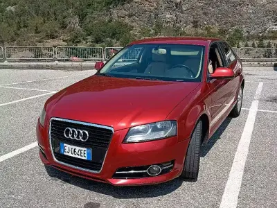Usata Audi A3 105 CV (77 kW) 2011 Rosso Utilitaria