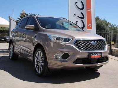 Usata Ford Kuga Vignale 150 CV (110 kW) 2018 Cipria met SUV