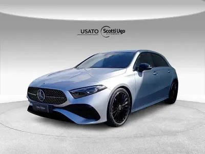 Usata Mercedes A180 116 CV (85 kW) 2024 Argento