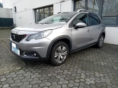 Usata Peugeot 2008 83 CV (61 kW) 2019 Grigio SUV