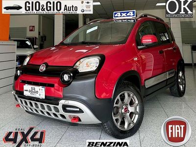 Usata Fiat Panda Cross Cross 90 CV (66 kW) 2016 Rosso Utilitaria