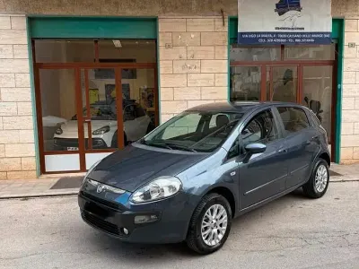 Occasion Fiat Punto Evo Emotion 70 ch (51 kW) 2010 Gris Citadine