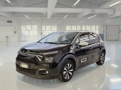Usado Citroën C3 PureTech 83 CV (61 kW) 2022 Negro Utilitario
