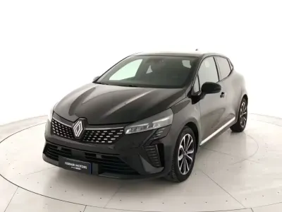 Begagnad Renault Clio V Techno 91 HK (66 kW) 2025 Svart Sedan