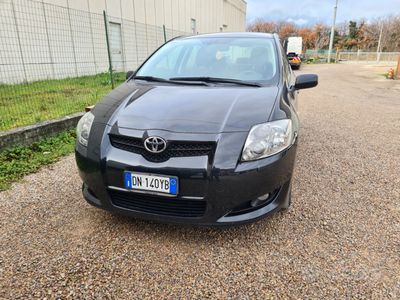 usata Toyota Auris 2.2 D-CAT km.92241