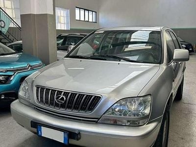 Usata Lexus RX300 Executive Line 201 CV (147 kW) 2001 Argento SUV