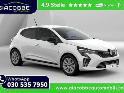 Bianco ghiaccio Nuova 2025 Renault Clio V Berlina | 16.500 € (Ottimo prezzo)