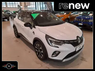 Usata Renault Captur Techno 143 CV (105 kW) 2023 Bianco SUV
