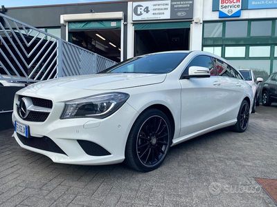 Mercedes CLA200