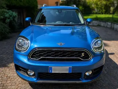 Usata Mini Cooper S Countryman 136 CV (100 kW) 2019 Blu/azzurro SUV