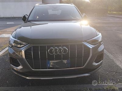 Grigio Usata 2023 Audi Q3 SUV | 33.900 € (Super prezzo)