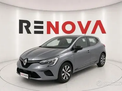 Usata Renault Clio V Equilibre 101 CV (74 kW) 2023 Grigio Berlina