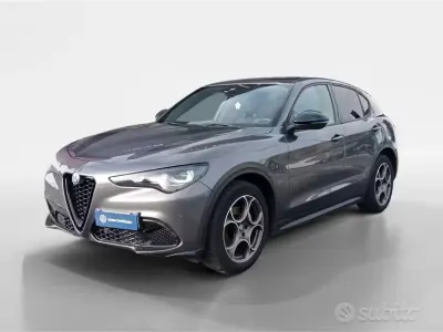 Begagnad Alfa Romeo Stelvio Sprint 160 HK (117 kW) 2023 Grå SUV