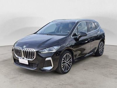 Begagnad BMW 225 Active Tourer M Sport 245 HK (180 kW) 2022 Svart Minibuss