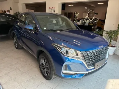 Nuova DFSK Glory 500 106 CV (77 kW) 2026 Blu Station wagon