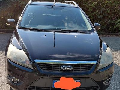 Begagnad Ford Focus 109 HK (80 kW) 2010 Svart Kombi