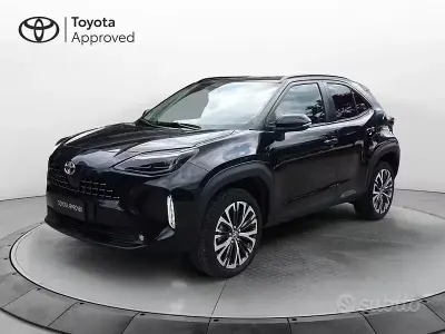 Usata Toyota Yaris Cross Lounge 116 CV (85 kW) 2023 Nero SUV