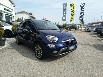 Usata Fiat 500 Cross 140 CV (102 kW) 2016 Blu/azzurro Station wagon