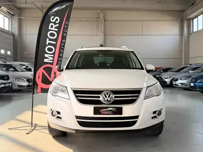 Usata VW Tiguan Sportline 140 CV (102 kW) 2008 Bianco SUV