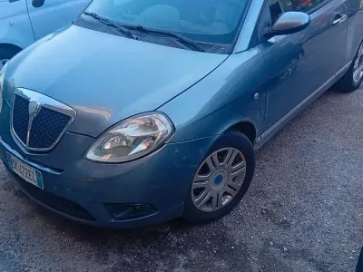 Usata Lancia Ypsilon 2009 Grigio Utilitaria