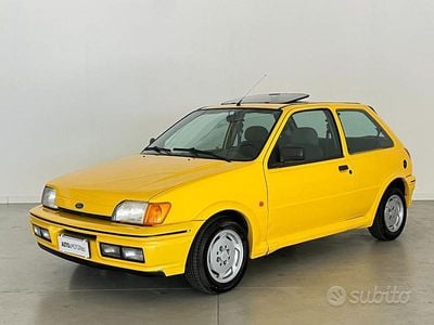 Usata Ford Fiesta 107 CV (78 kW) 1990 Giallo Utilitaria