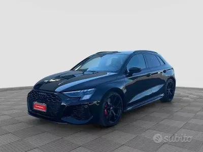 Usata Audi RS3 Design 400 CV (294 kW) 2024 Nero Berlina