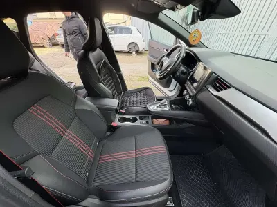 Second-hand Renault Captur RS Line 94 CP (69 kW) 2022 SUV