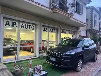 Usata Jeep Cherokee Overland 200 CV (147 kW) 2017 Grigio SUV