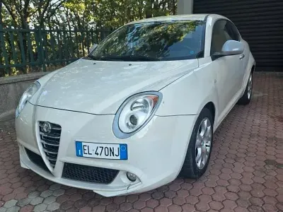 Usata Alfa Romeo MiTo Progression 85 CV (62 kW) 2012 Beige Utilitaria
