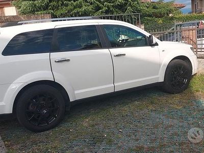 Usata Fiat Freemont 170 CV (125 kW) 2013 Bianco SUV