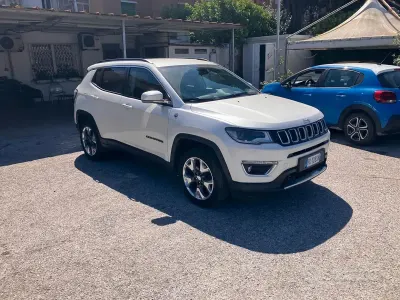 Usata Jeep Compass Opening Edition 140 CV (102 kW) 2017 Bianco SUV