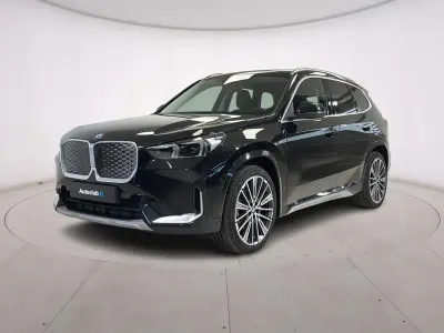 Nuova BMW iX1 Comfort Edition 67 kW (92 CV) 2026 Nero SUV