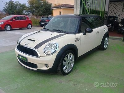 Begagnad Mini Cooper S 174 HK (127 kW) 2009 Beige Halvkombi