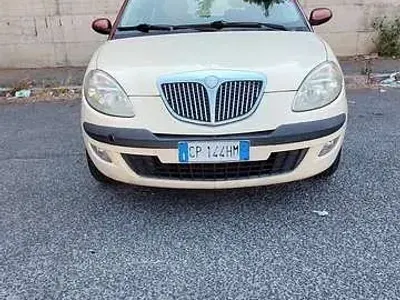 Usata Lancia Ypsilon